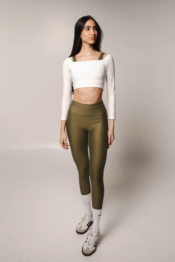 CIARA LONGSLEEVE CROP