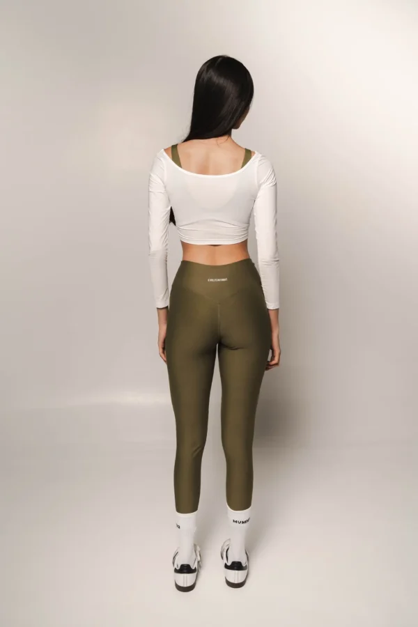 CIARA LONGSLEEVE CROP